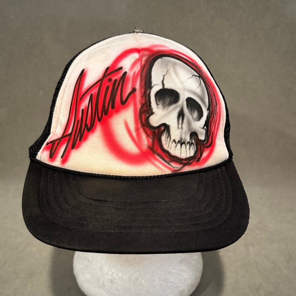Vintage Austin Airbrushed Skull Trucker Hat‎ Black Red Snapback Mesh Cap KC Tag
